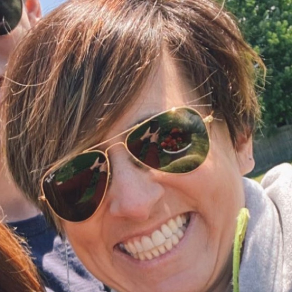 Meet your Posher, Andrea